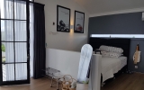 Cermin Berdiri Apartment Tipe C